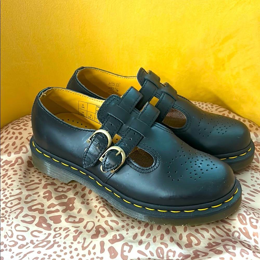Dr. Martens Mary Jane’s